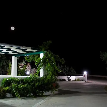 公寓 Akrothalassia 阿达玛斯