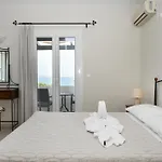 Διαμέρισμα Akrothalassia
