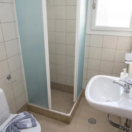 Apartment Akrothalassia Adamantas (Milos)