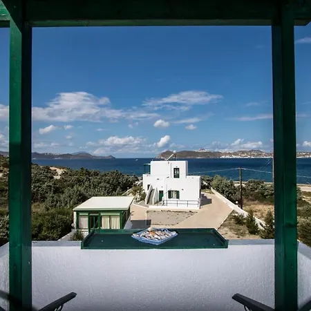 アパート Akrothalassia