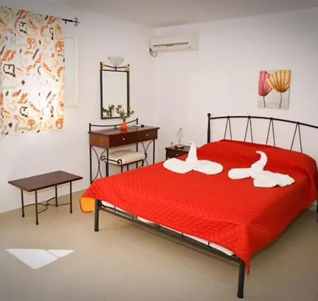 Apartment Akrothalassia *