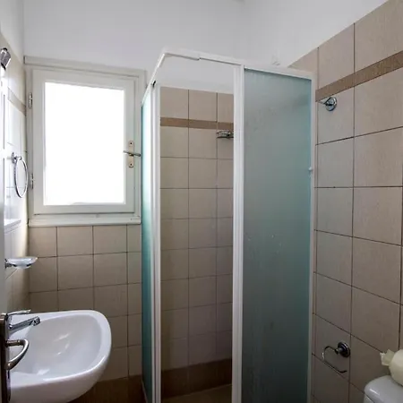 Akrothalassia アダマス