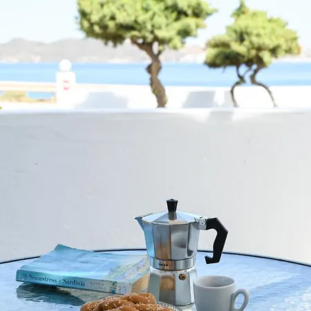 Akrothalassia * אדאמאס