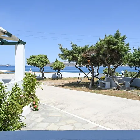 Akrothalassia דירה אדאמאס