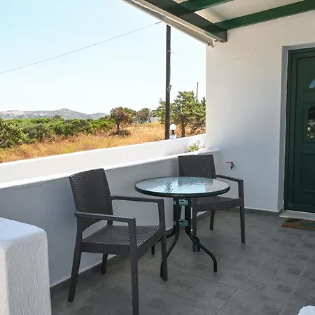 דירה Akrothalassia אדאמאס