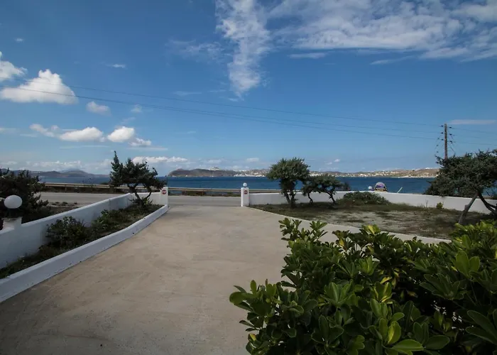 شقة Akrothalassia *