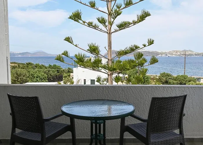 Akrothalassia Daire Adamantas (Milos)