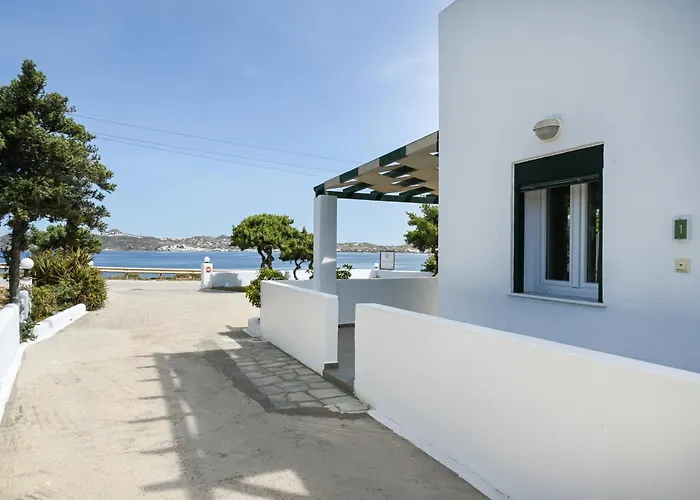 Daire Akrothalassia Adamantas (Milos)