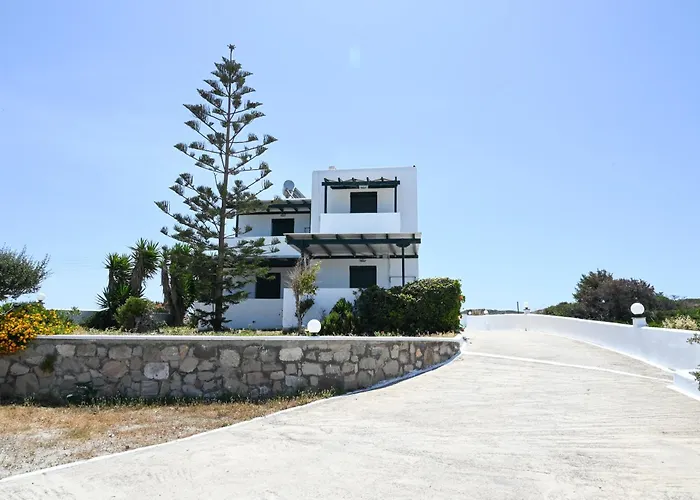 Akrothalassia * Adamantas (Milos)