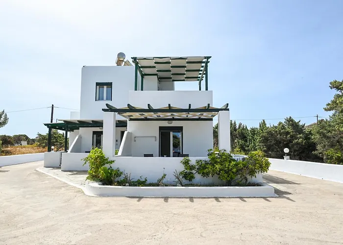 Akrothalassia * Adamantas (Milos)